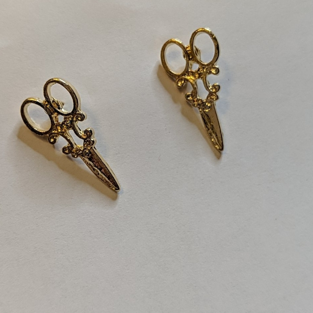 Scissor gold stud earrings - Picture 2 of 6